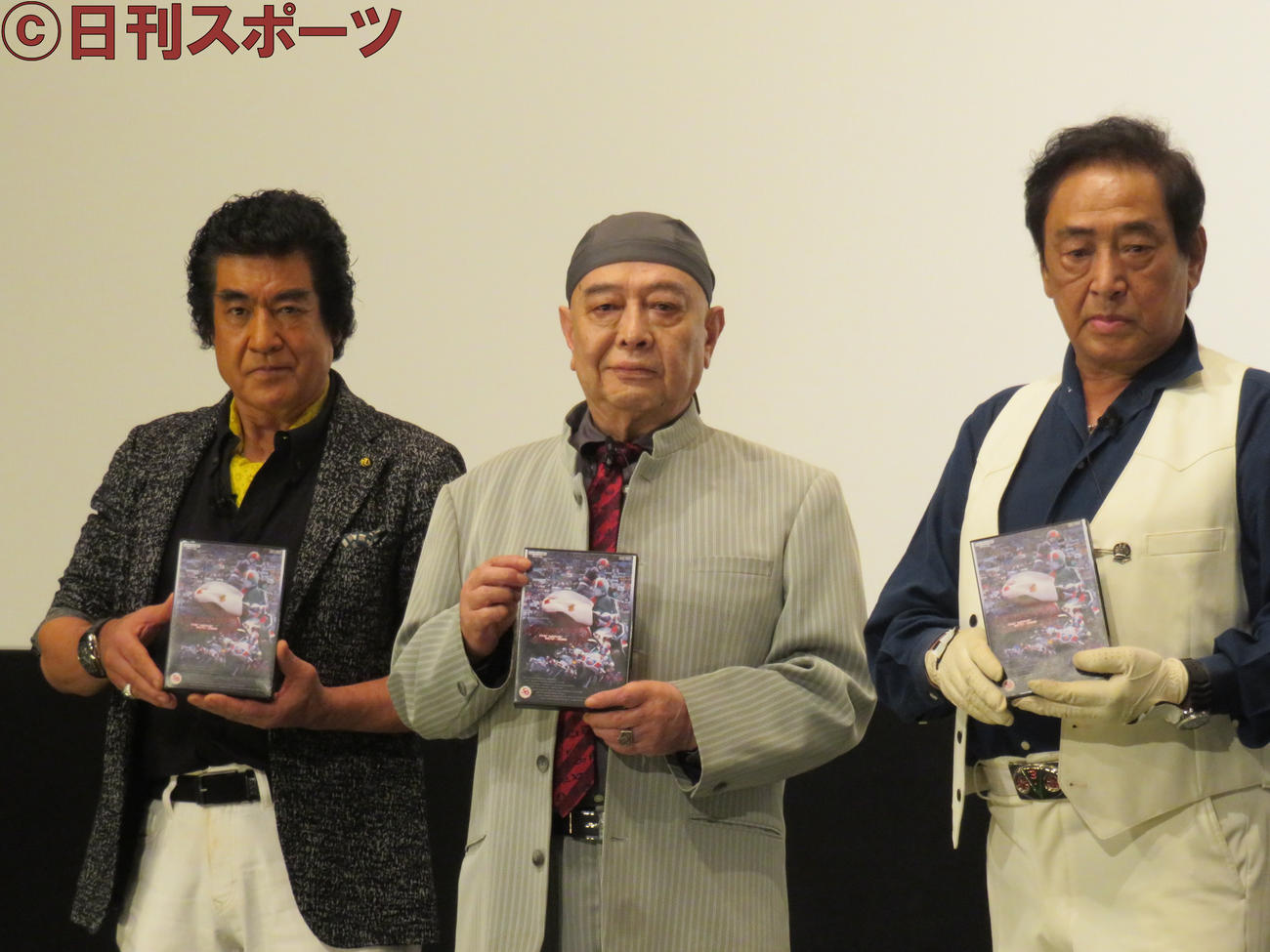 仮面ライダーの50周年イベントに出席した、左から藤岡弘、、佐々木剛、宮内洋
