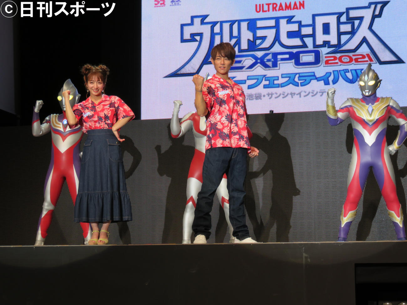 イベント「ウルトラヒーローズEXPO」のアンバサダーを務める杉浦太陽と辻希美