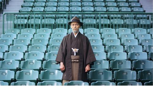 22日からテレビ朝日系を中心に放映する、第103回全国高校野球選手権大会のCMで「全国高校野球選手権大会の化身」を演じた山崎育三郎