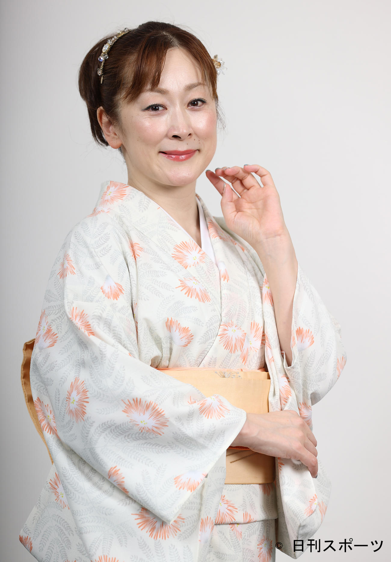 真打ち昇進から3年、活躍の幅を広げる講談師の神田蘭（2021年7月撮影）