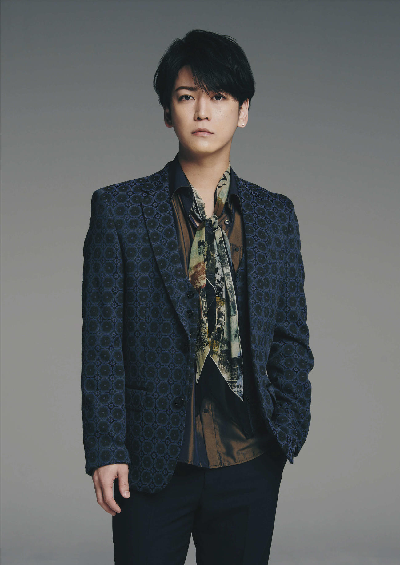 NHK土曜ドラマ「正義の天秤」に主演する亀梨和也