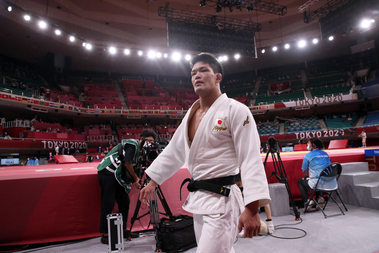 男子73キロ級決勝　ジョージアのシャフダトゥアシビリを破り、連覇を達成する大野（撮影・パオロ　ヌッチ）