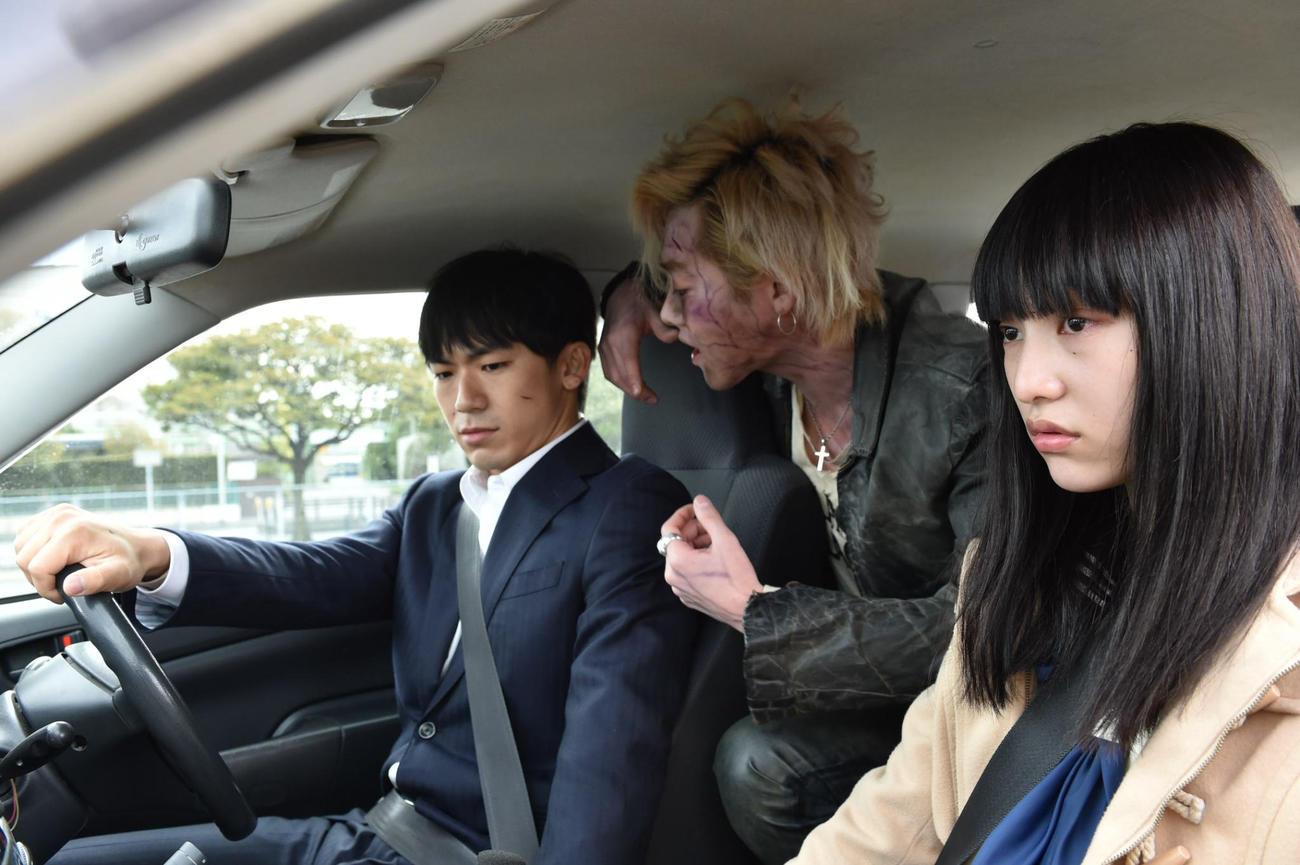 主演映画「ダンシング・マリー」の公開日が決まったEXILE NAOTO（左）