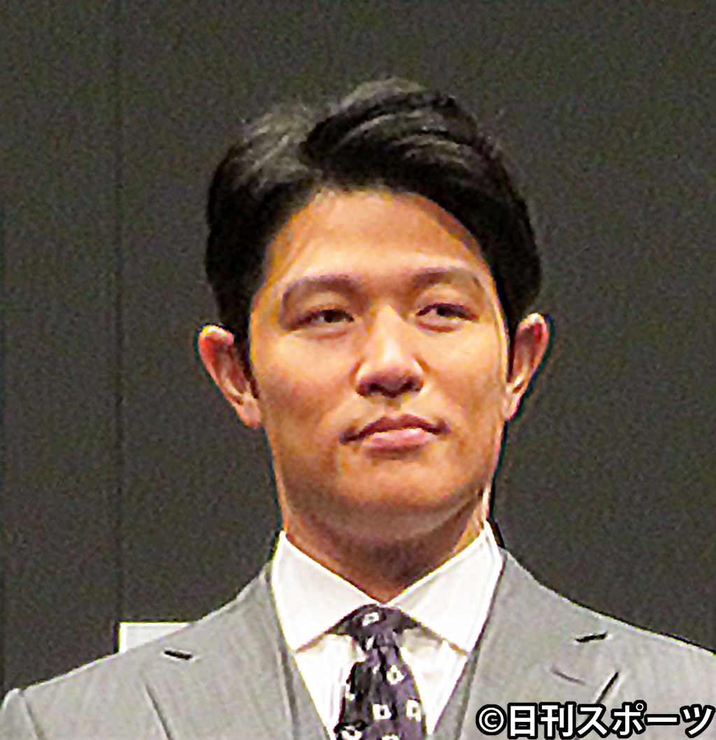 鈴木亮平（2019年8月撮影）