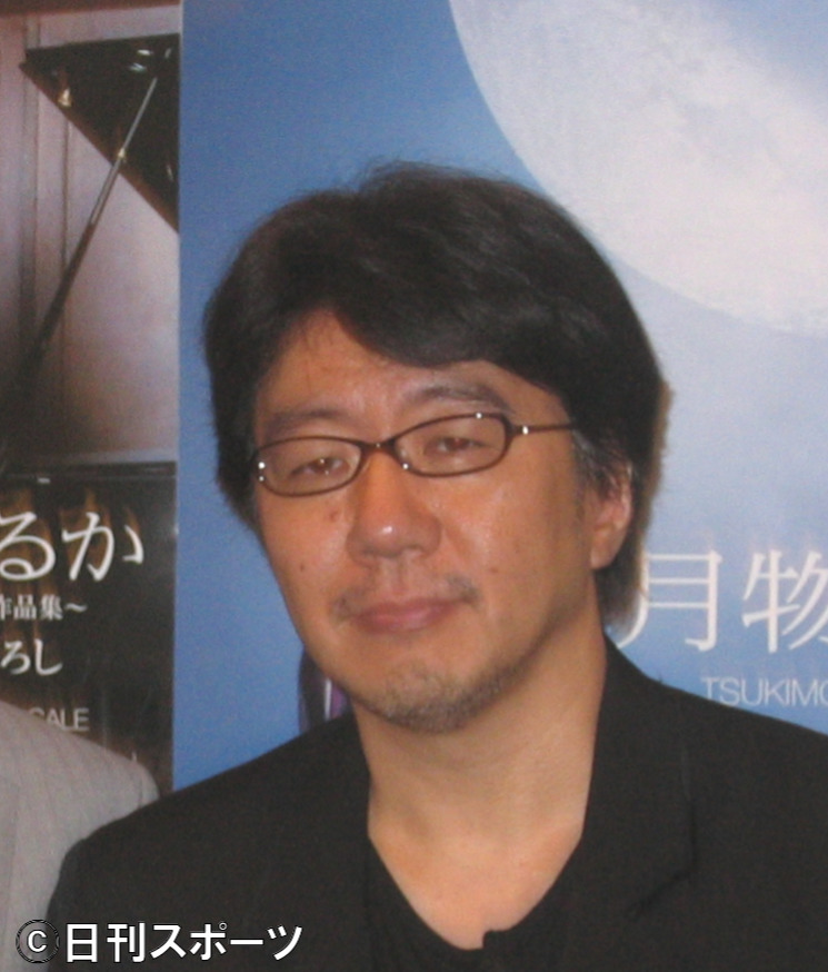 作詞家の松井五郎氏（2011年9月撮影）