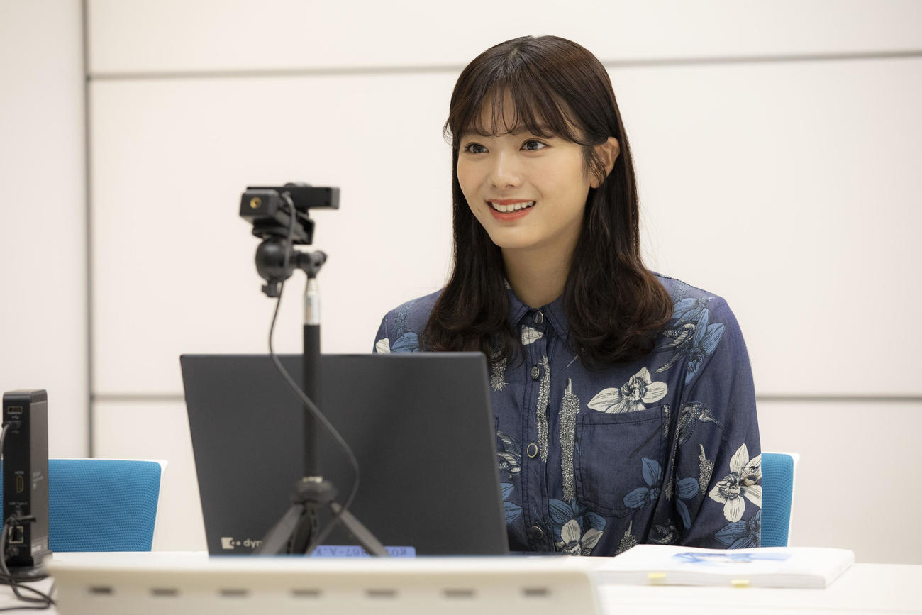 写真集発売記念オンライン取材に臨んだ櫻坂46田村保乃