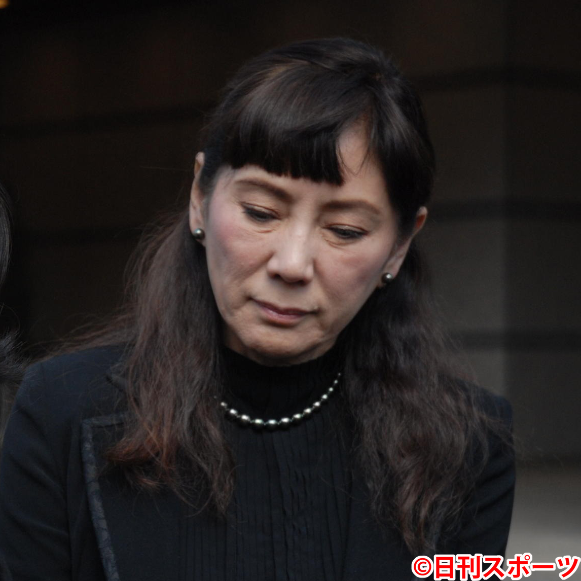 秋野暢子