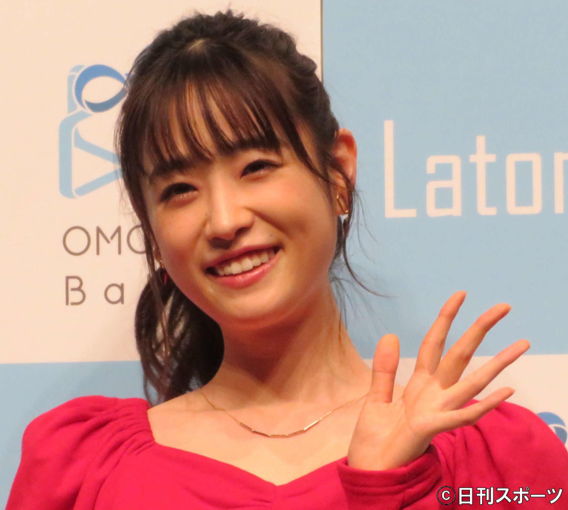 高橋ひかる（2020年11月撮影）