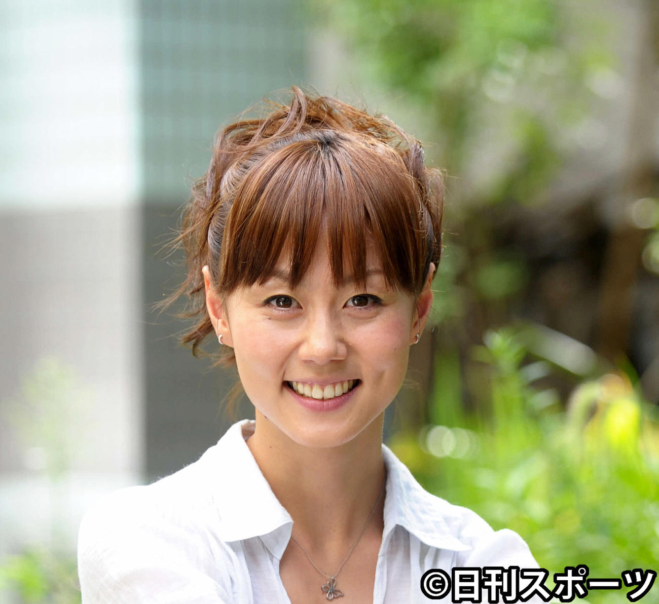 新井麻希アナウンサー（2010年撮影）