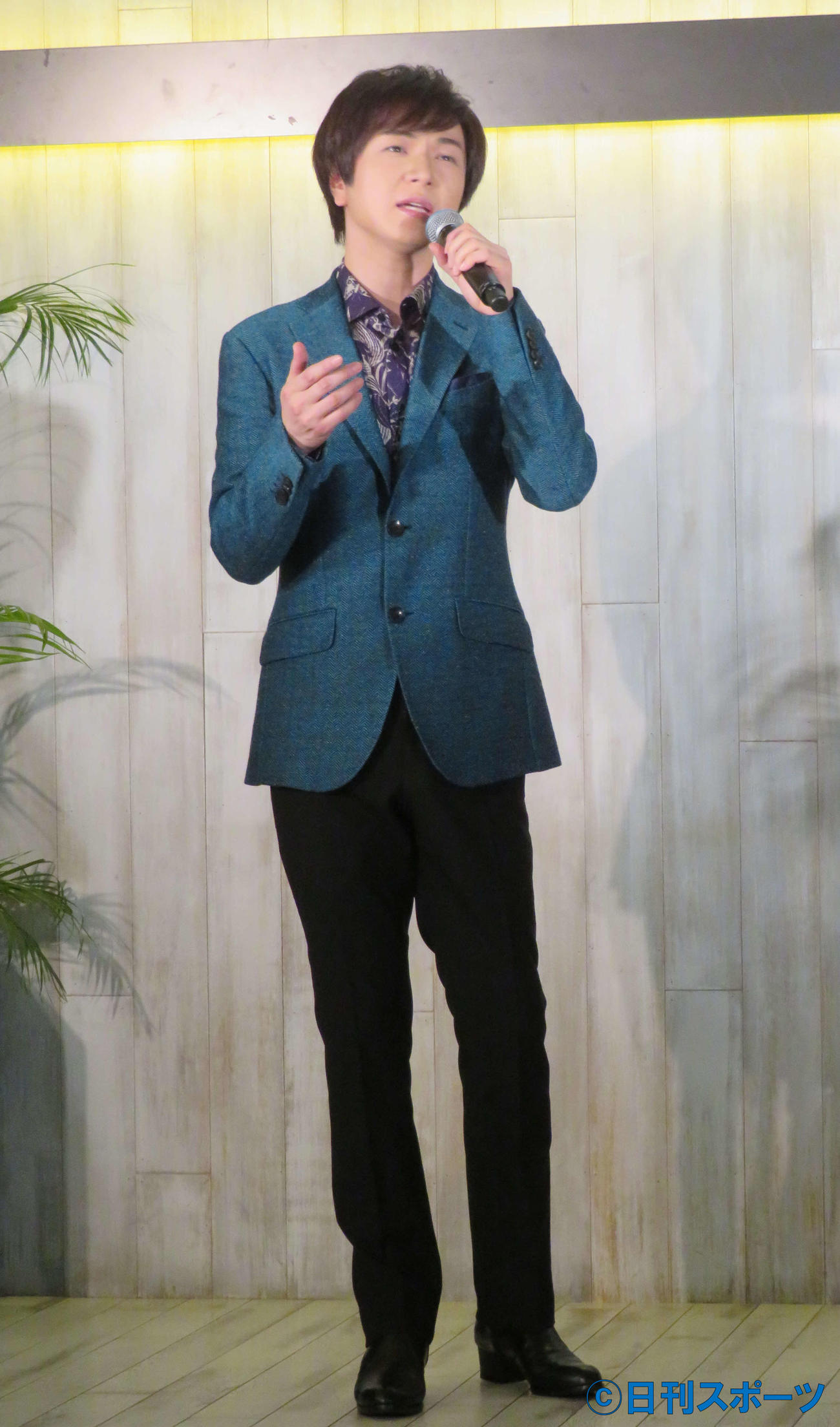 デビュー20周年記念シングル「プラハの橋」の発売記念イベントを行った竹島宏（撮影・三須佳夏）