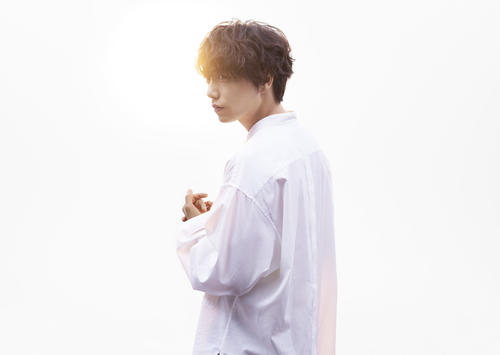 音楽イベント「8PPY MUSIC FES」に出演する山崎育三郎