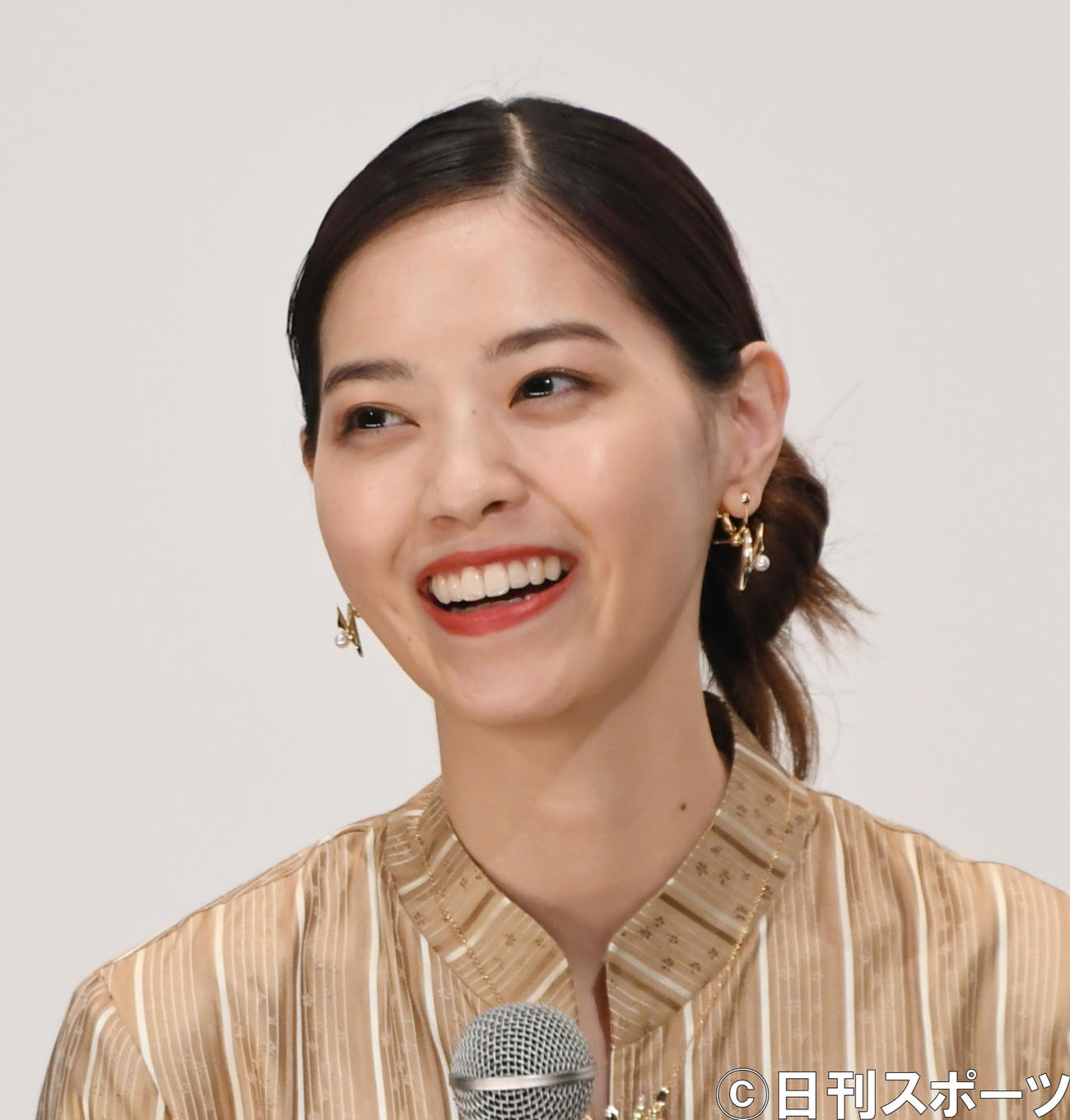 西野七瀬（21年8月撮影）