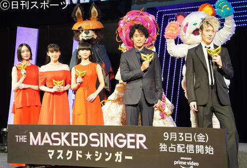 イベントに登壇した、左からPerfumeののっち、あ～ちゃん、かしゆか、大泉洋、MIYAVI（撮影・佐藤勝亮）