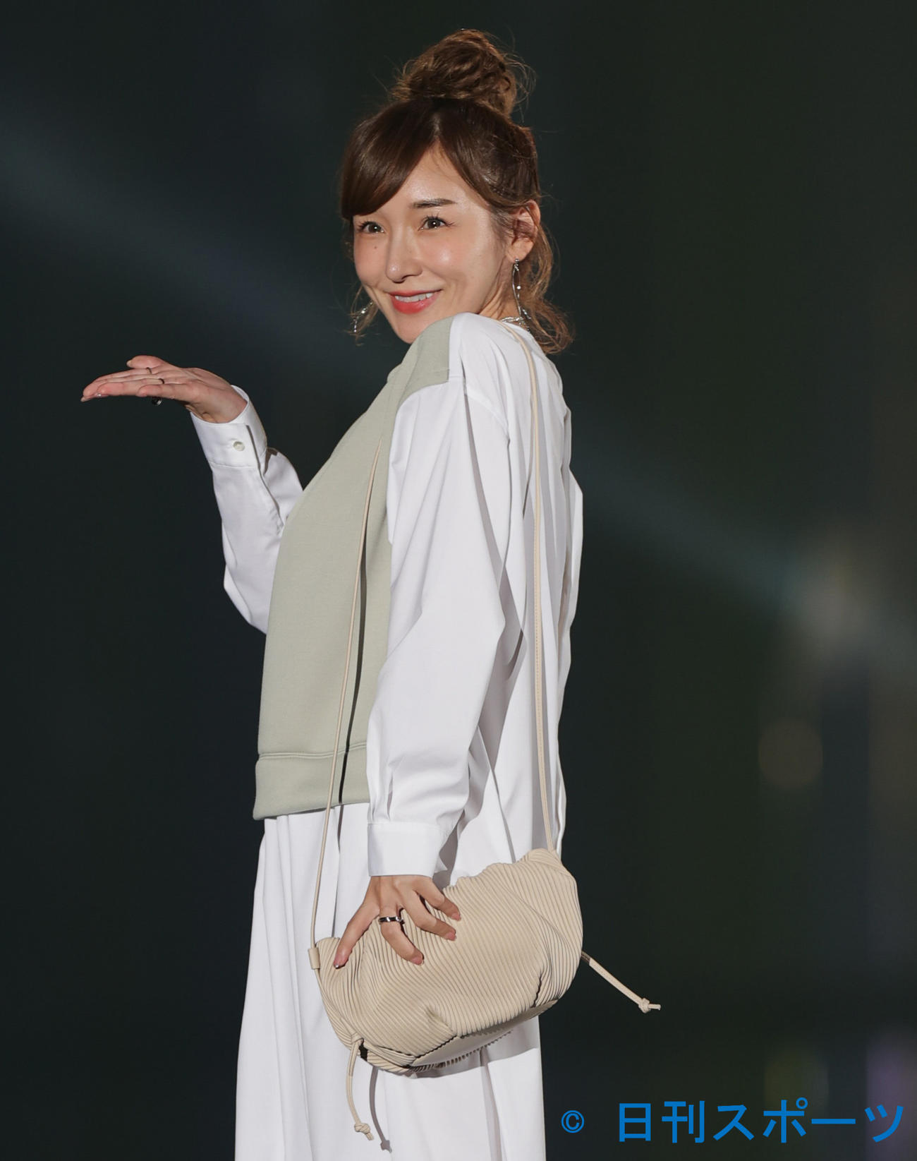 関西コレクションに出演する加護亜依（撮影・清水貴仁）