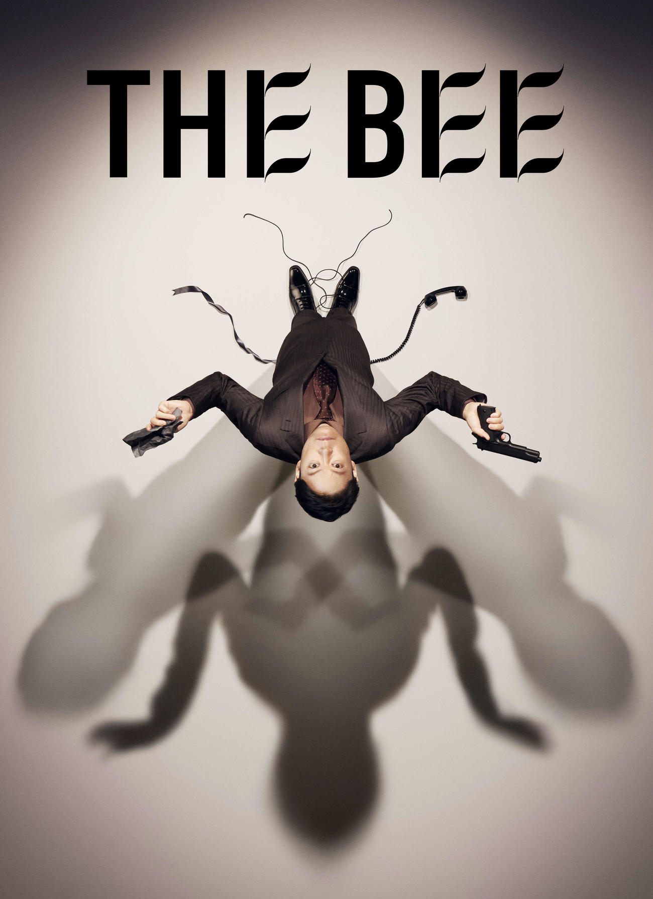 舞台「THE BEE」のイメージビジュアル