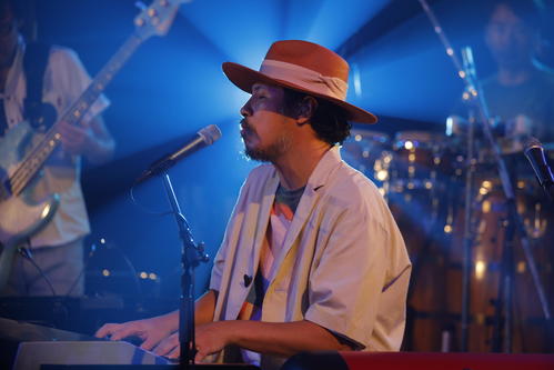 スキマスイッチが配信ライブ 全力少年 ボクノート など披露 音楽写真ニュース 日刊スポーツ