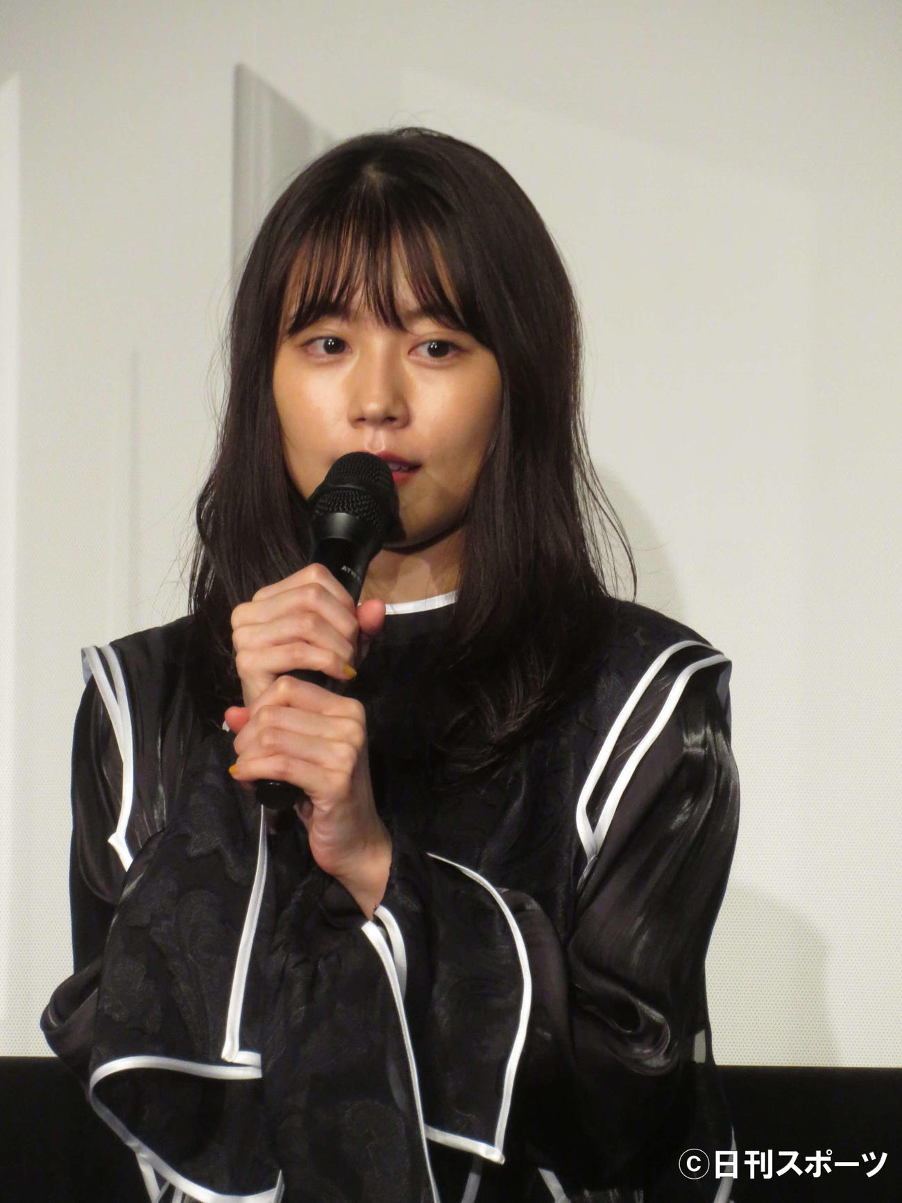 ドキュメンタリー映画「人と仕事」完成報告会に登壇した有村架純（撮影・村上幸将）