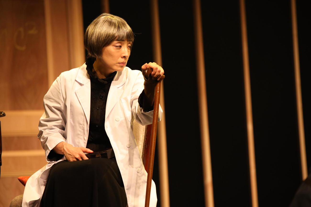 初日を迎えた舞台「物理学者たち」で主演を務める草刈民代（遠山高広氏撮影）