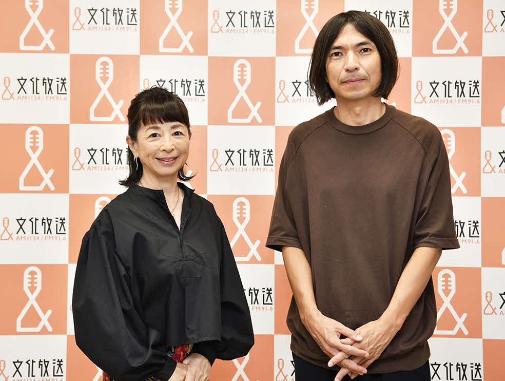 文化放送新番組「阿川佐和子＆ふかわりょう　日曜のほとり」の意気込みを語る阿川佐和子（左）、ふかわりょう（右）