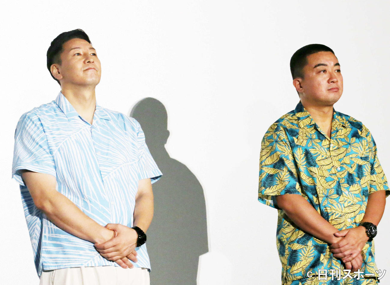 チョコレートプラネットの長田庄平（左）と松尾駿（2021年8月撮影）