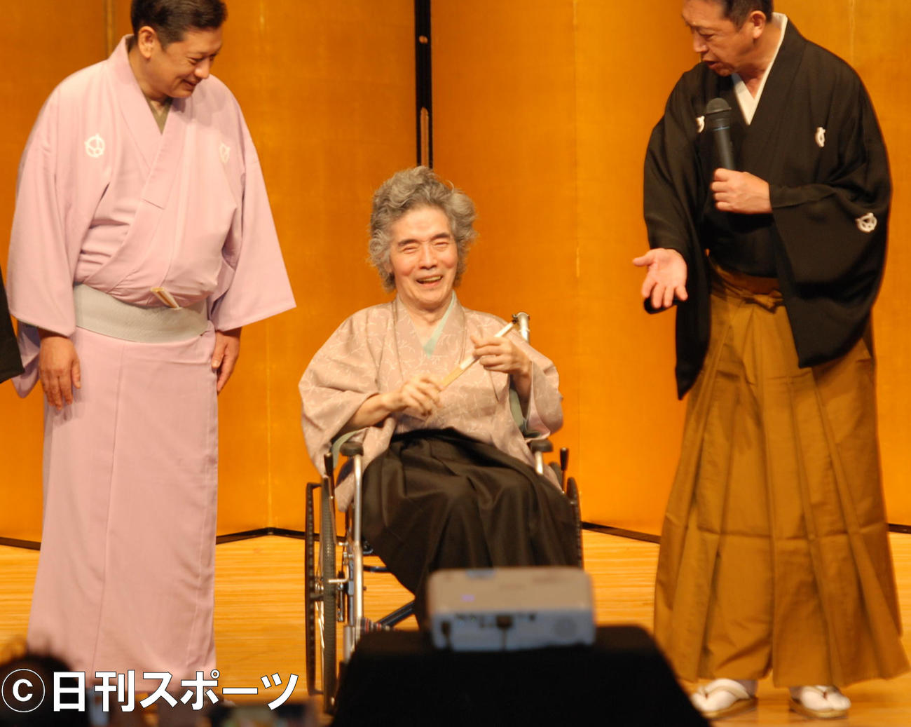 約2年3カ月ぶりの舞台復帰した4代目林家染丸（撮影・松浦隆司）
