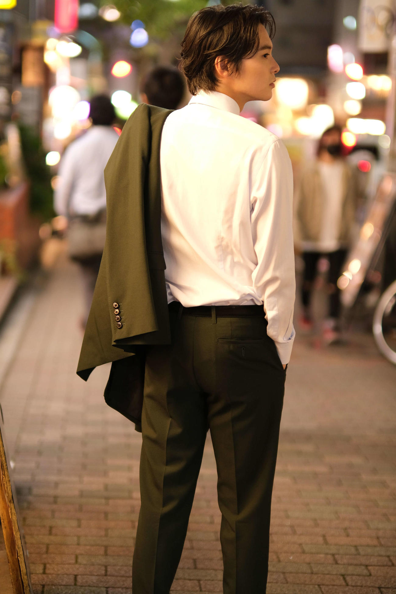 初のカレンダー「Shunya Kaneko 2022 Calender」発売決定を発表した金子隼也