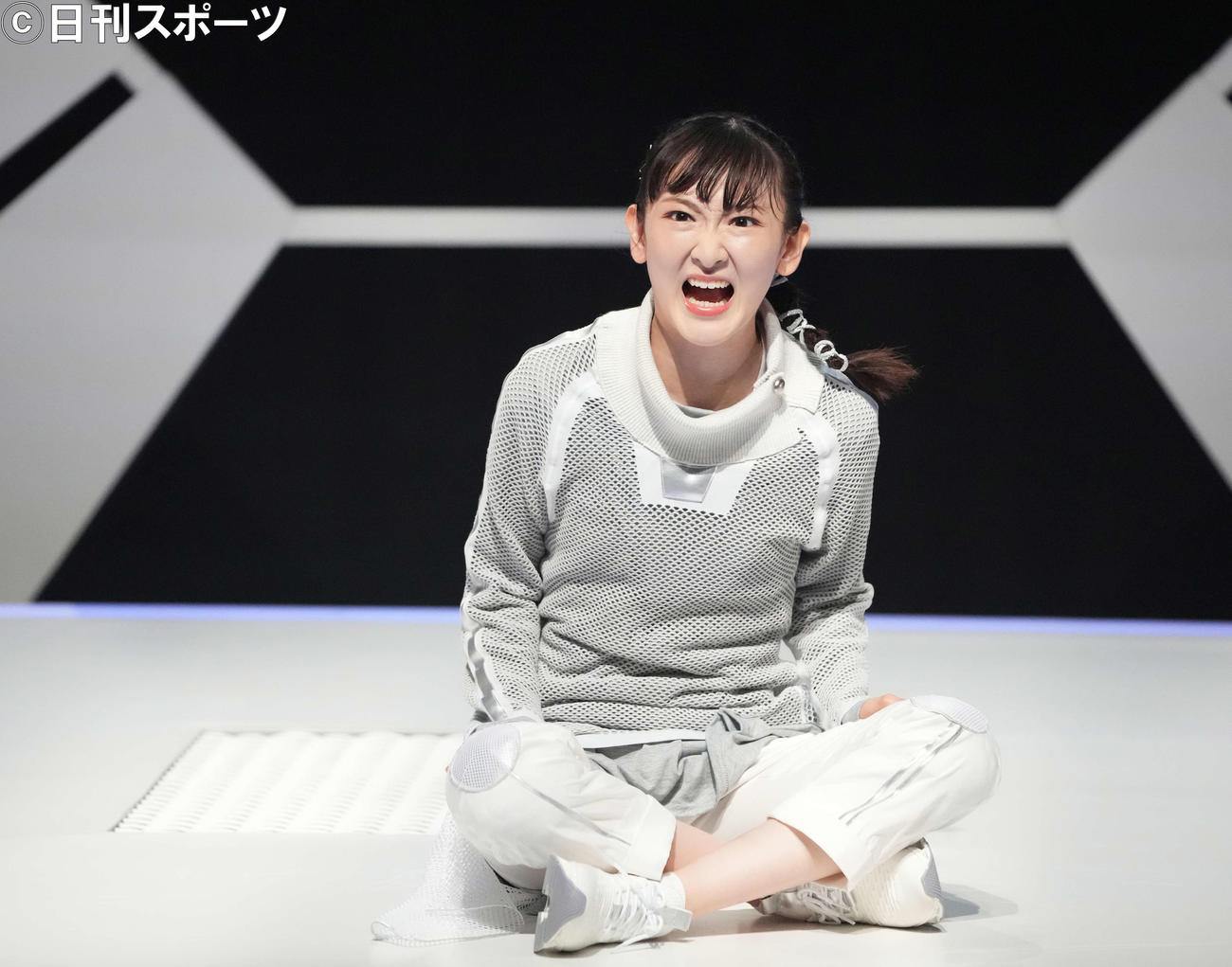 「僕とメリーヴェルの7322個の愛」公開ゲネプロで熱演する生駒里奈（撮影・鈴木みどり）