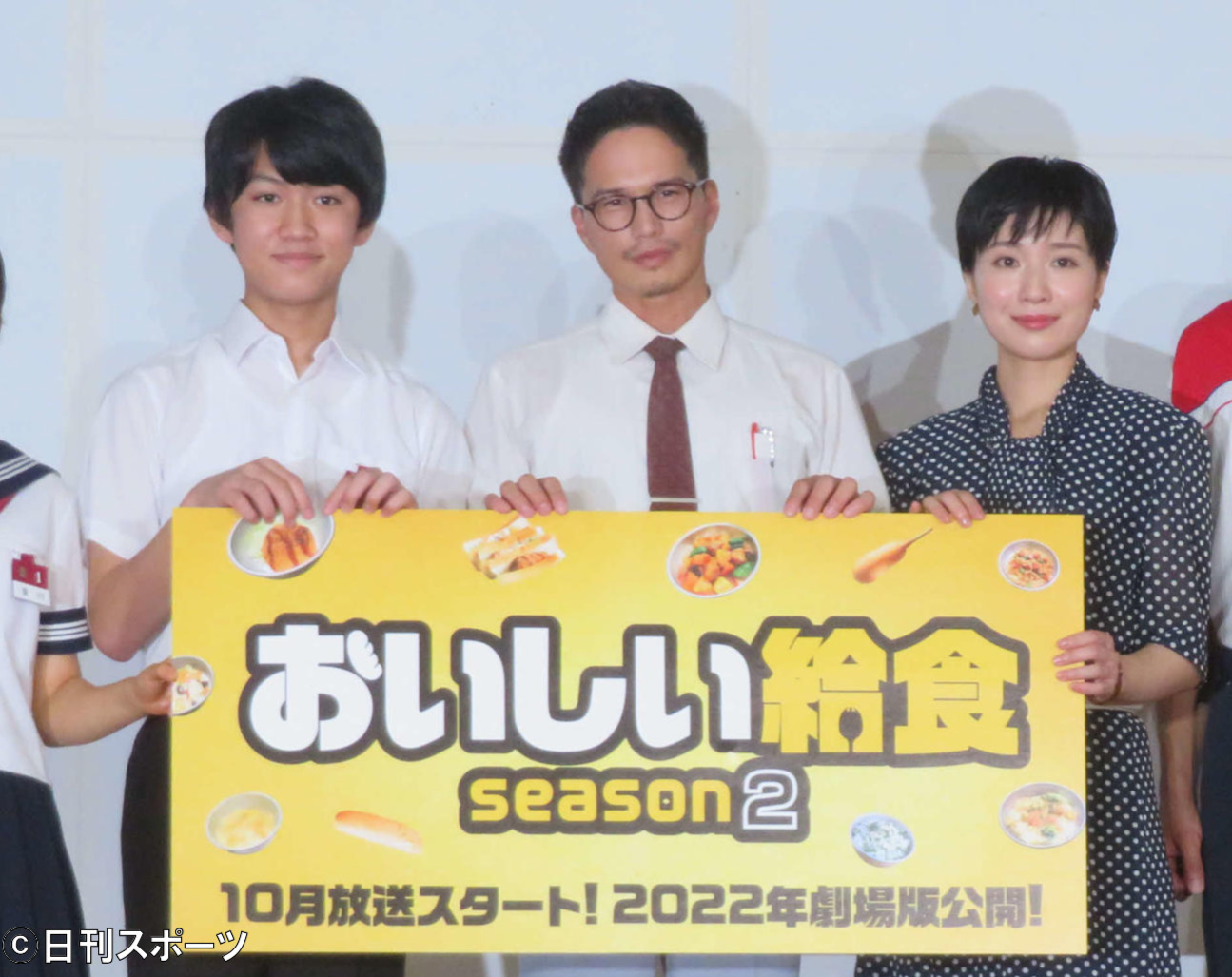 会見に登壇した、左から佐藤大志、市原隼人、土村芳（撮影・村上幸将）