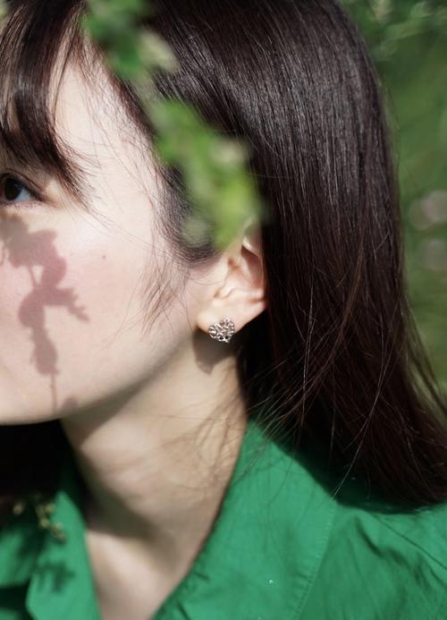 第１子出産の今泉佑唯 家族から 出産祝い のピアスつけた写真公開 芸能写真ニュース 日刊スポーツ