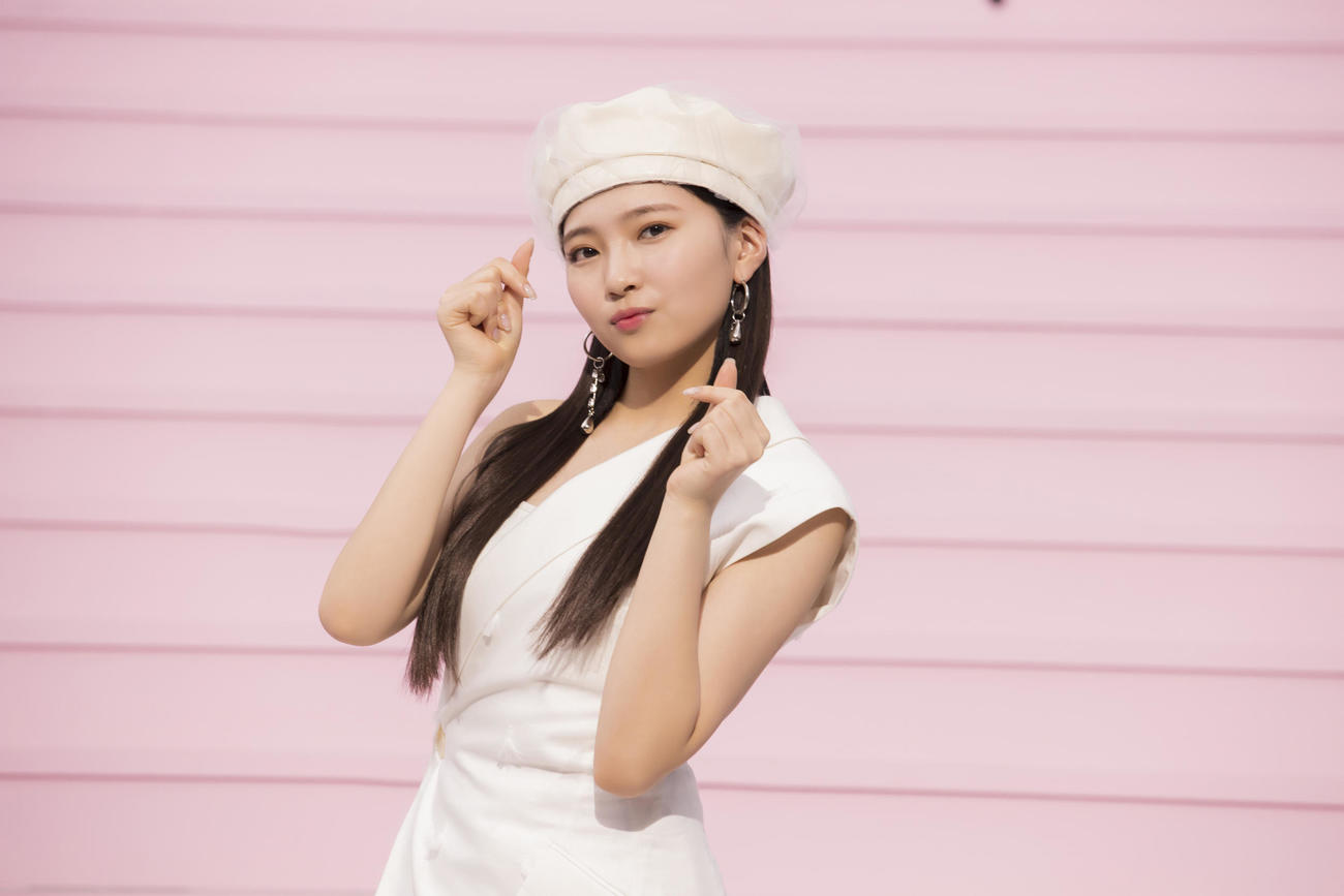 新CMに出演するNiziUのMAYUKA