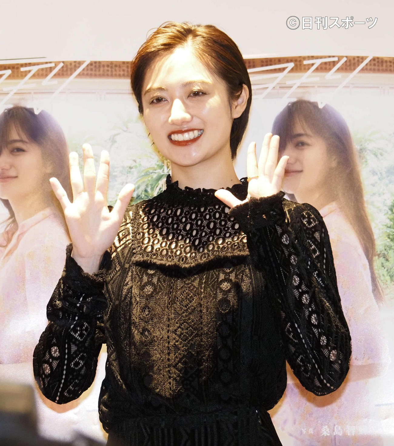 写真集「月刊　奥山かずさ・想」発売記念会見を開催した奥山かずさ（撮影・遠藤尚子）