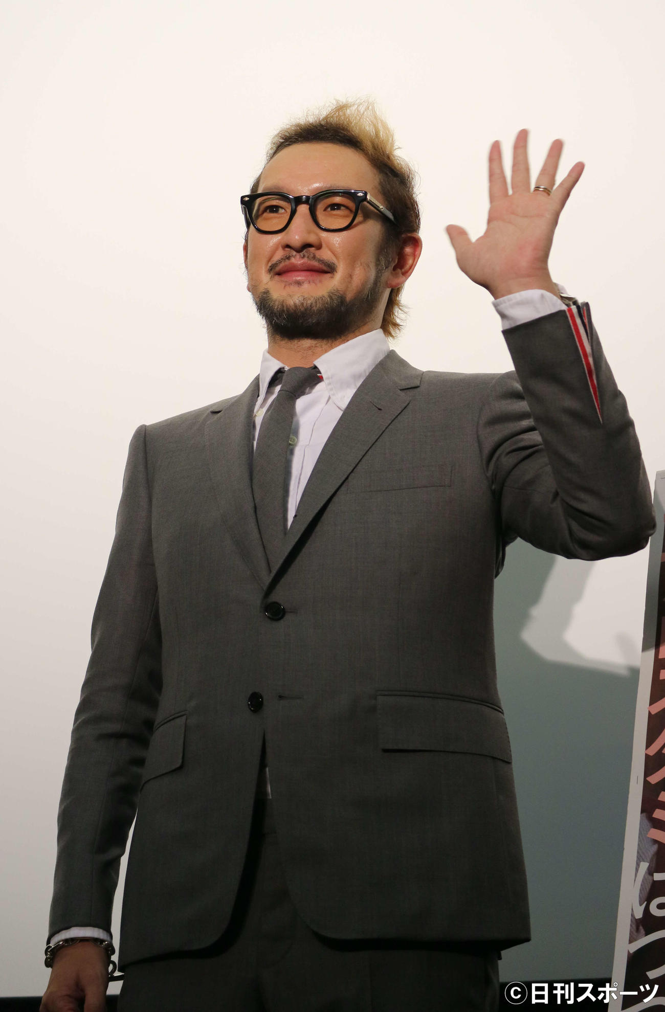 アッバス・キアロスタミ監督作品の特集上映「そしてキアロスタミはつづく」の初日舞台あいさつに出席した中村獅童
