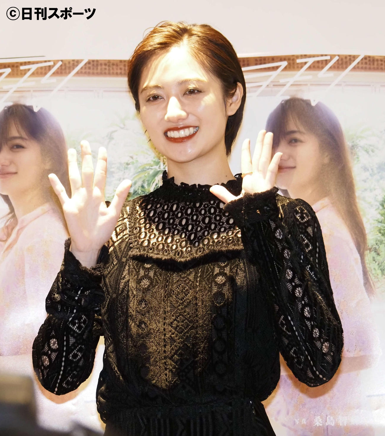 写真集「月刊　奥山かずさ・想」発売記念会見を開催した奥山かずさ（撮影・遠藤尚子）