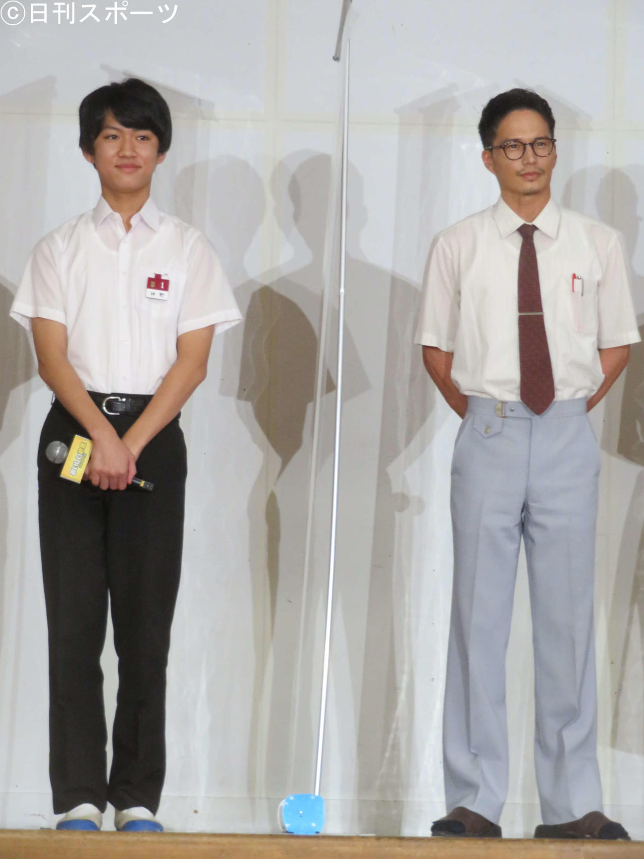 「おいしい給食　season2」会見に登壇した、左から佐藤大志（左）と市原隼人（撮影・村上幸将）
