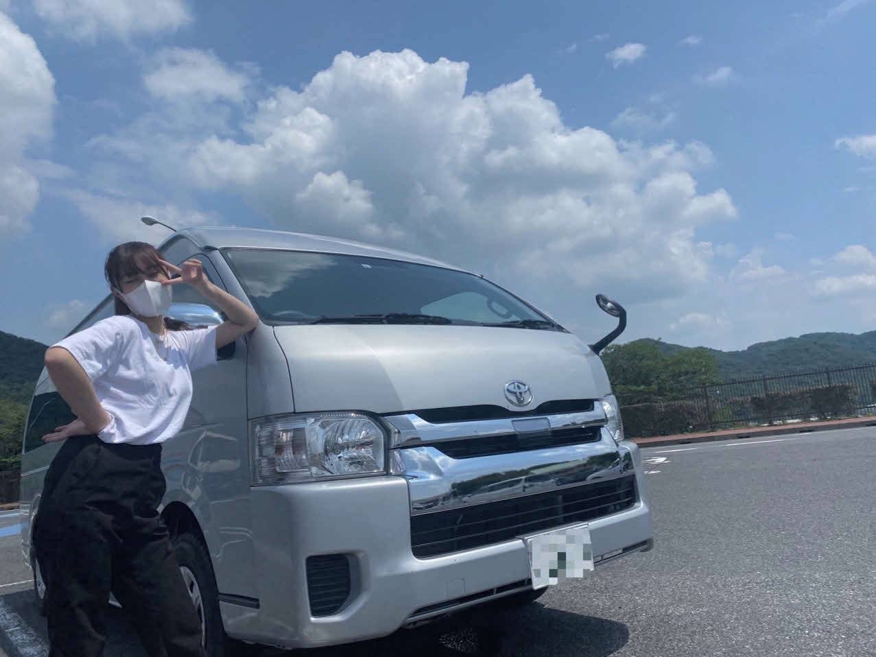 このハイエースを運転したんです