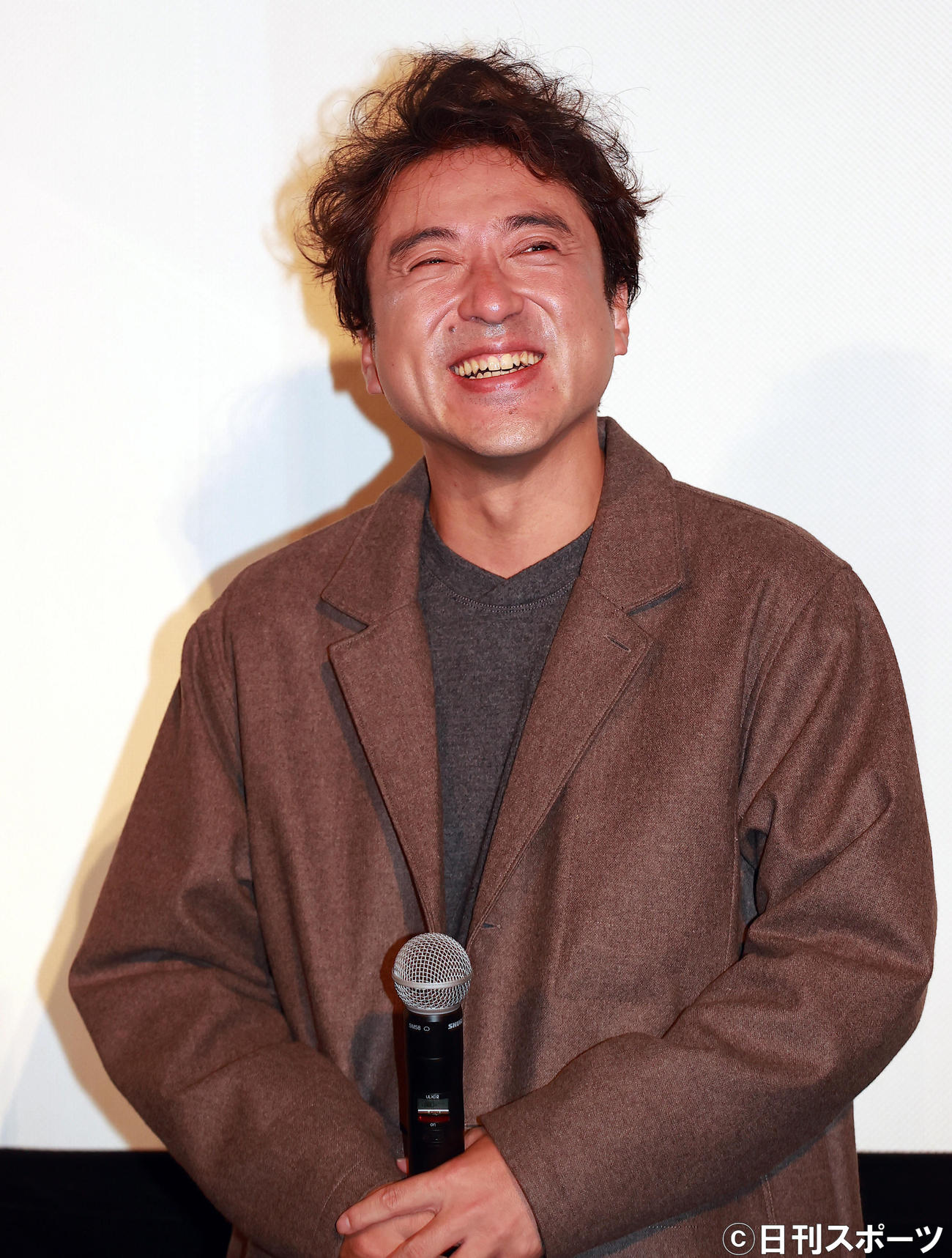 映画「マイ・ダディ」の舞台あいさつを行ったムロツヨシ（撮影・野上伸悟）
