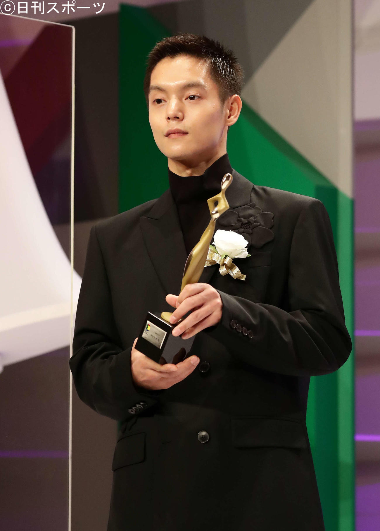 「東京ドラマアウォード2021」で主演男優賞を受賞した窪田正孝（撮影・丹羽敏通）