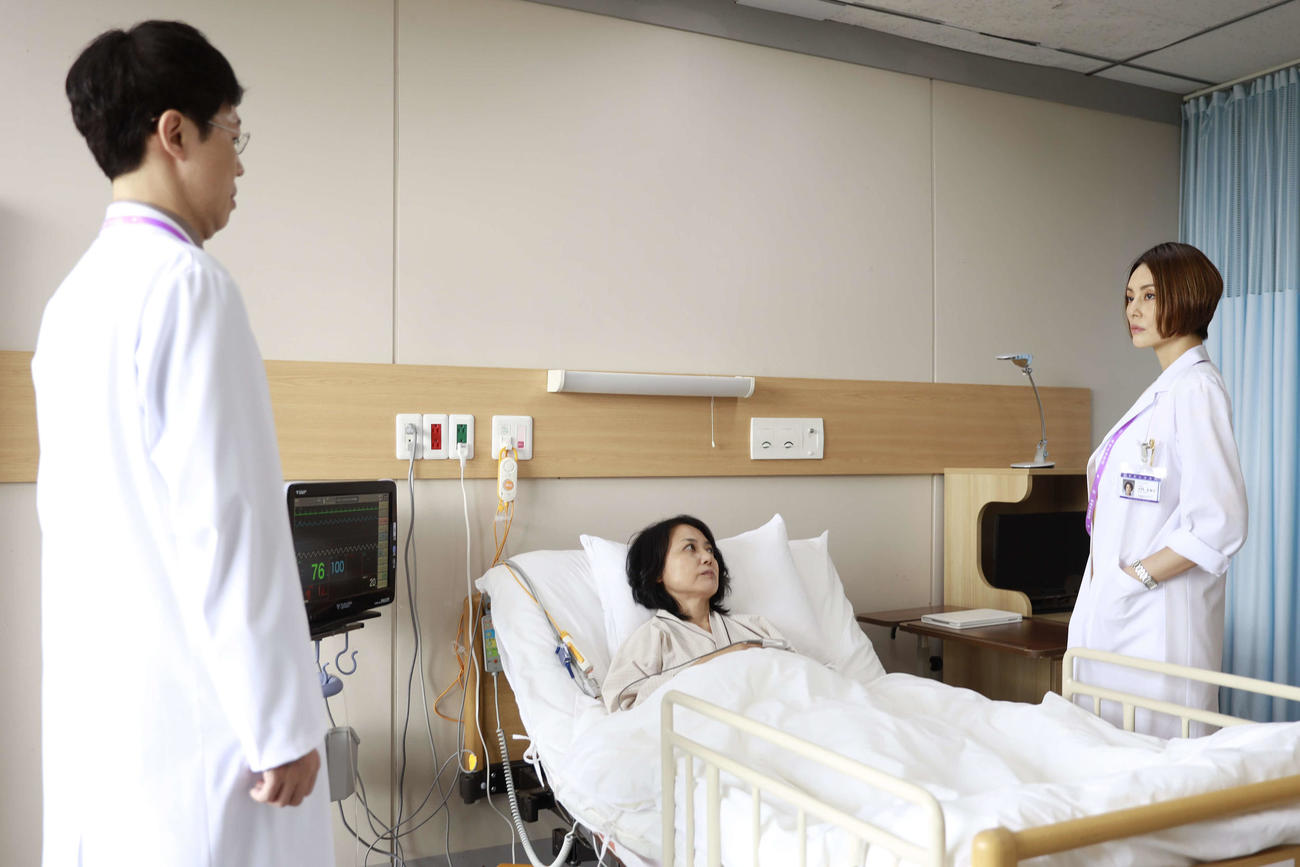 テレビ朝日系ドラマ「ドクターX～外科医・大門未知子～」第3話の場面写真