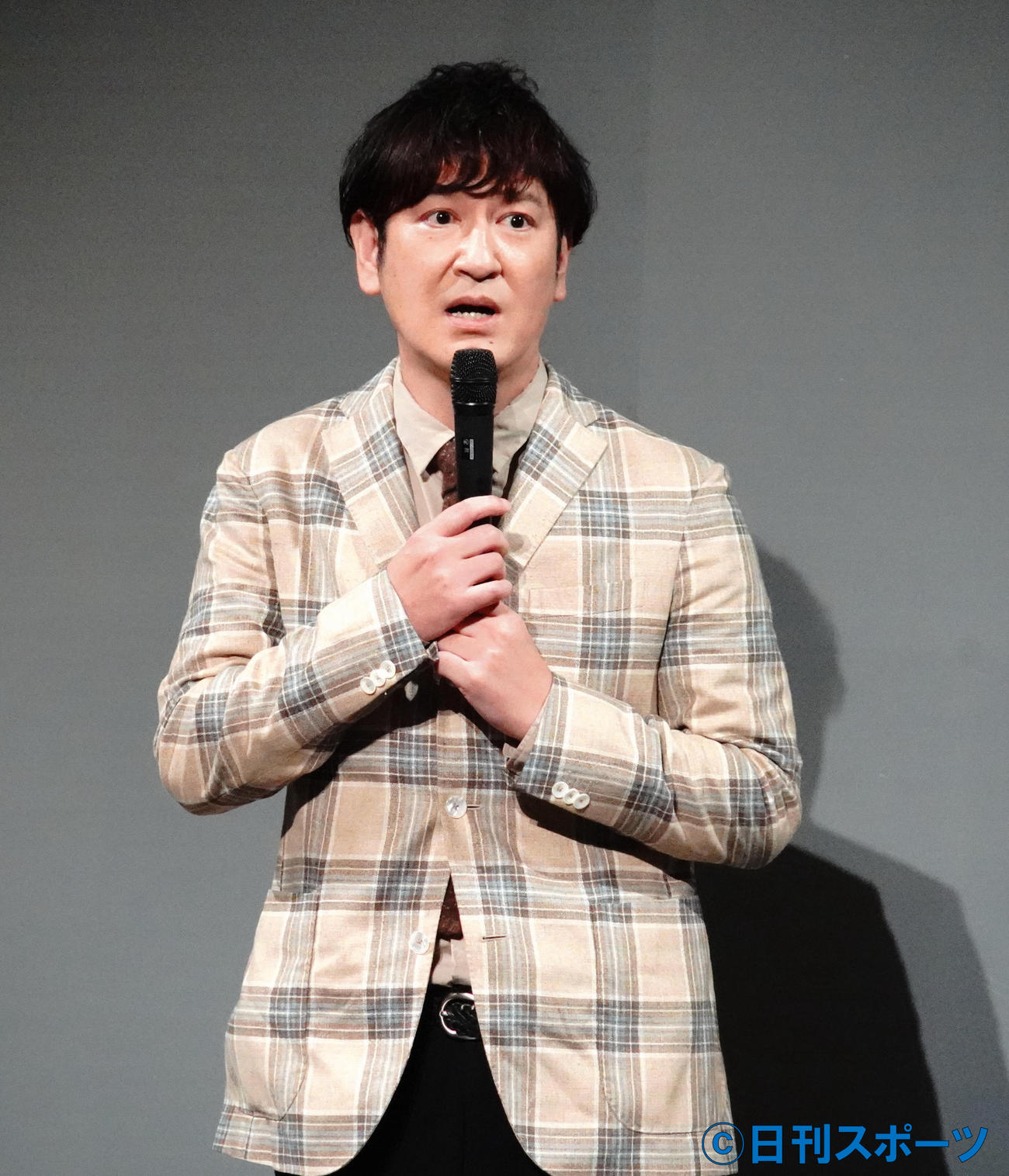 舞台「DINO－A－LIVE PREMIUM TIME DIVER」のスペシャルサポーターを務めるお笑いコンビ、ココリコ田中直樹（撮影・佐藤成）