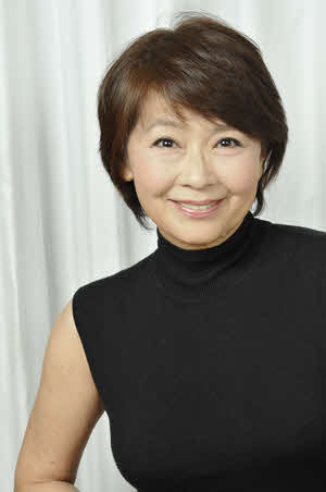 芸能生活60周年を迎えた岡崎友紀