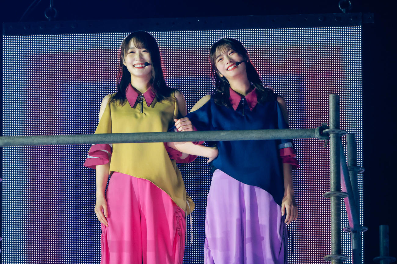 初の全国ツアー千秋楽でパフォーマンスする櫻坂46　撮影／上山陽介