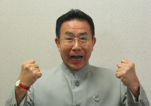 前田五郎さん（03年8月撮影）
