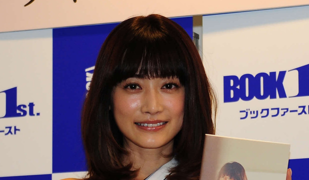 ヨンア これからも子供にもリスペクトされるパパでいて 夫の48歳祝う 芸能 日刊スポーツ ヨンア これからも子供にもリスペクトされるパパでいて 夫の48歳祝う 芸能 日刊スポーツ