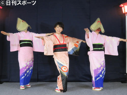 森山愛子 素晴らしい かっこいい曲 新曲 ひとり風の盆 会見 音楽写真ニュース 日刊スポーツ