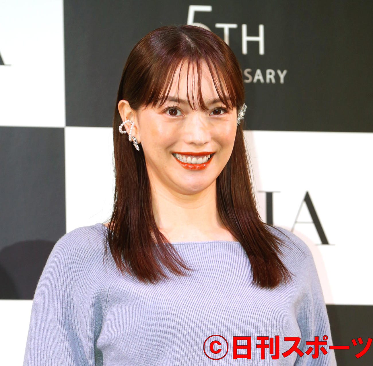 蛯原友里（2018年9月撮影）