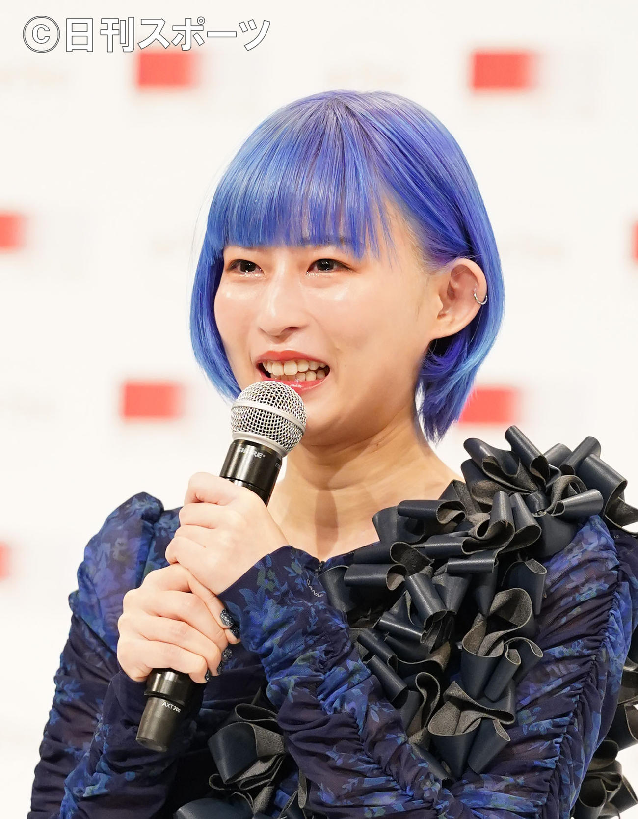 紅白歌合戦初出場が決まり感極まるAwesome City ClubのPORIN（撮影・横山健太）