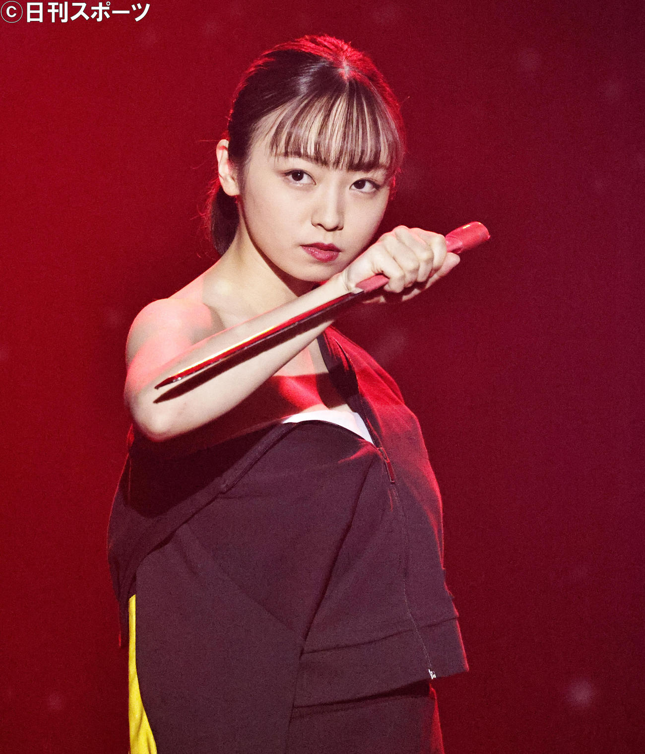 舞台「修羅雪姫」で熱演する今泉佑唯（撮影・中島郁夫）