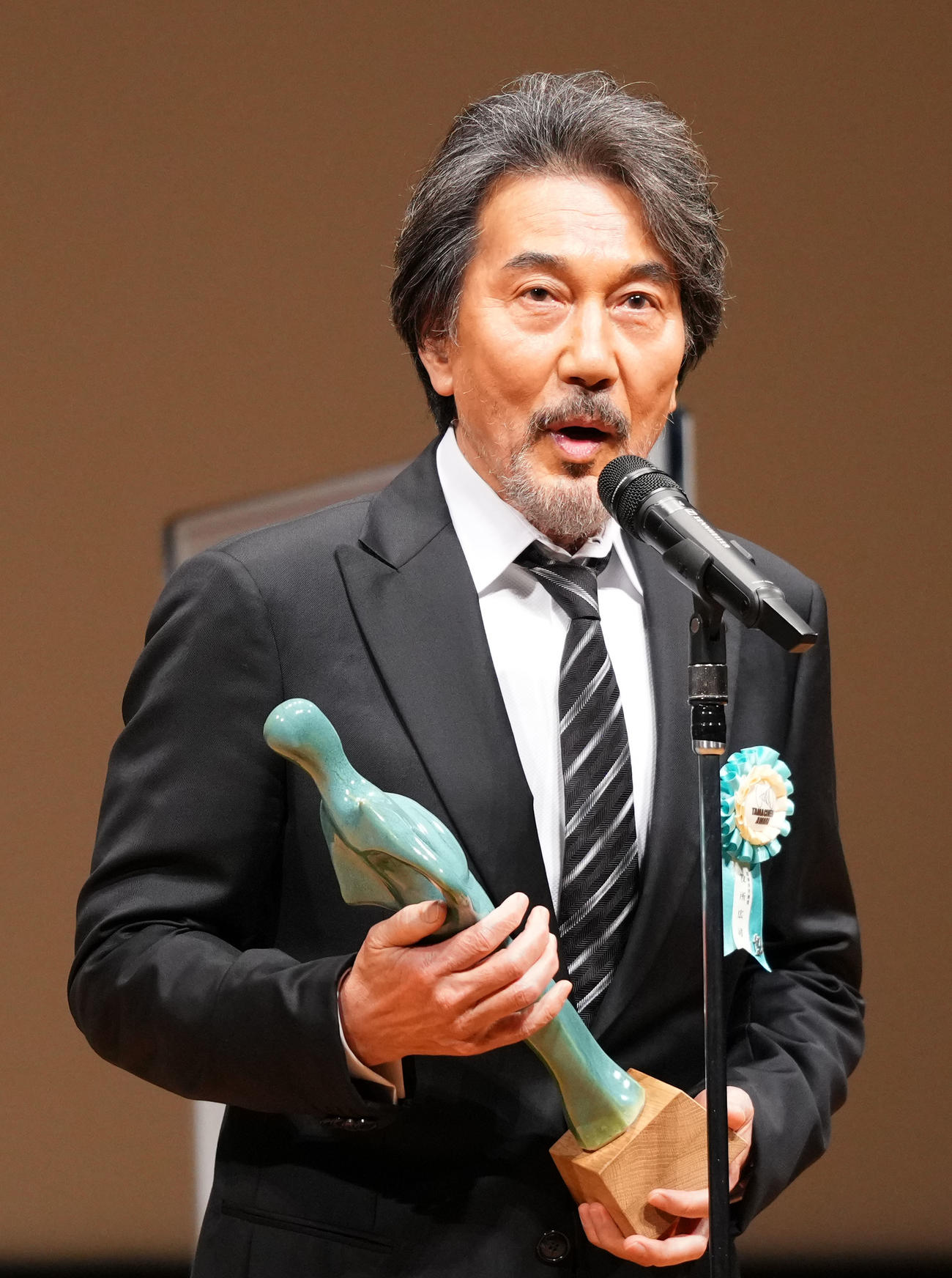 第13回TAMA映画賞で最優秀男優賞を受賞し喜びを語る役所広司（撮影・横山健太）