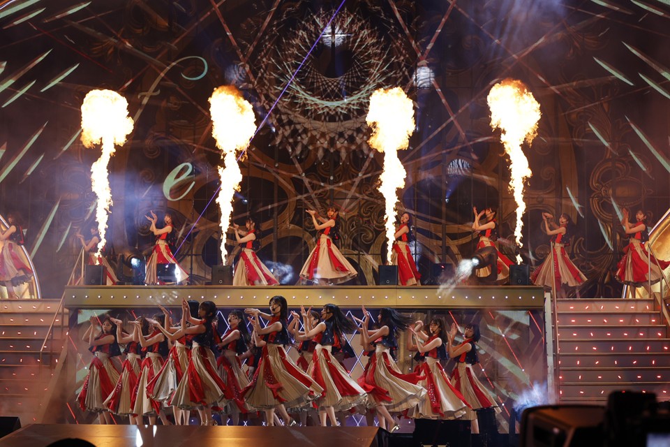 乃木坂46の「真夏の全国ツアー2021」ファイナル公演でパフォーマンスするメンバー