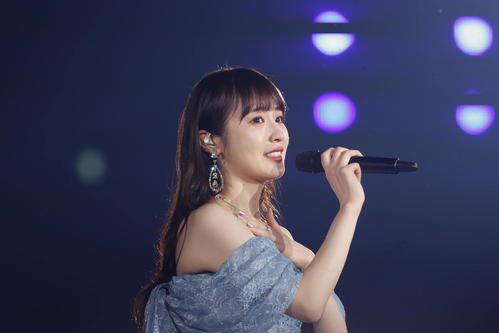乃木坂高山一実 卒業ライブで粋なサプライズ 自著の短編小説に思い